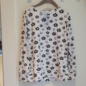 Tiny Button Apparel Pullover Floral 5/6t